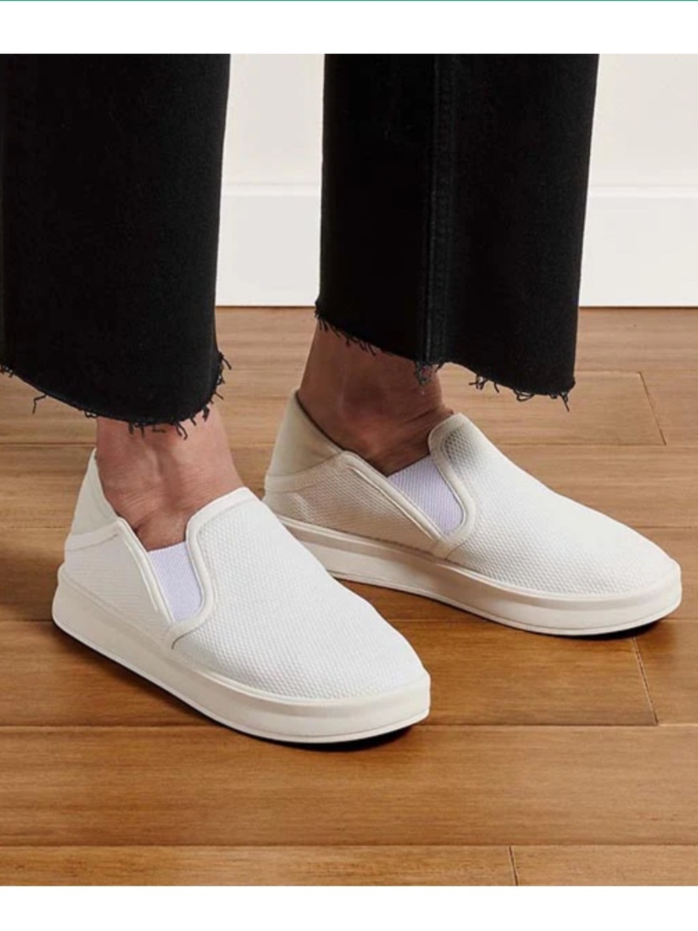 OluKai Women's Cream Ki'Ihele Slip-on Sneaker size 10